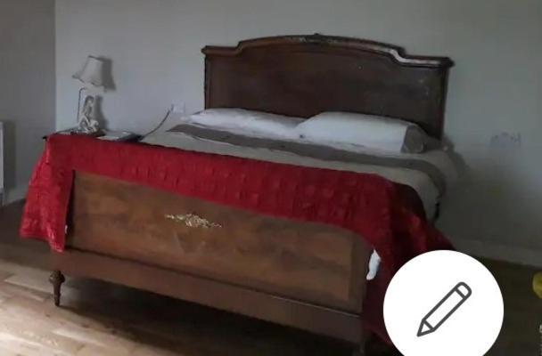 King Size Bed, Private Parking, Centrally Located 킬케니 외부 사진
